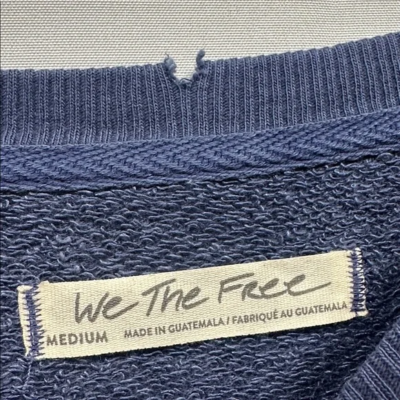 Free People Camden Graphic Pullover Sweatshirt Navy Combo 13 Size Medium - Picture 4 of 14